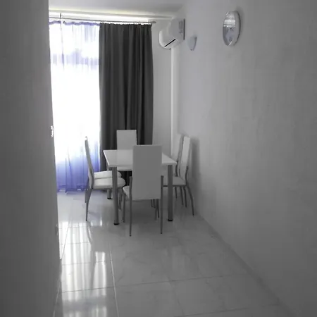 Apartament Carija *