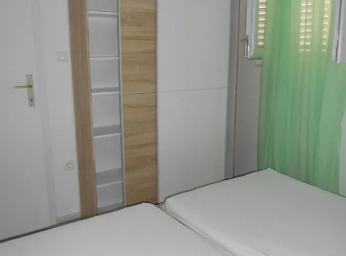 Apartment Carija *