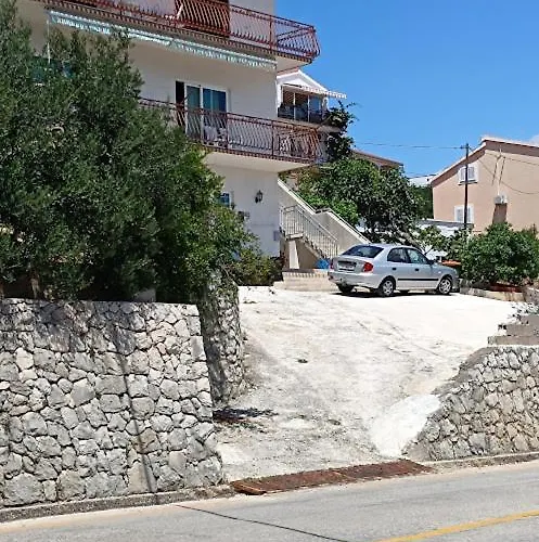 Apartment Carija